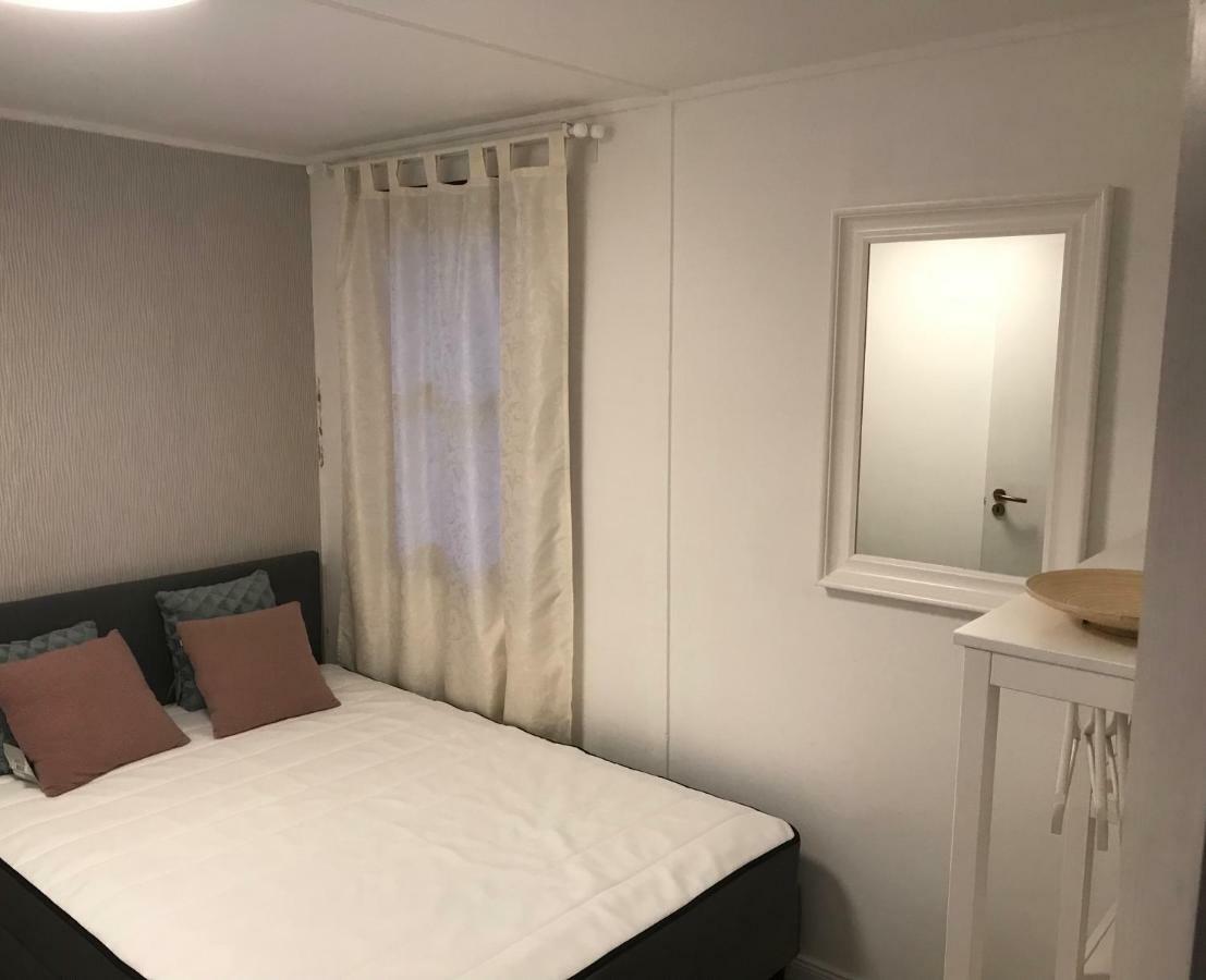 Aranypart Apartmanhazak Tiszakecske Exterior photo